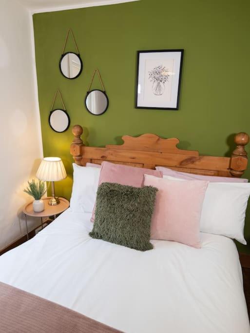 Cosy Cottage In Central Reading Free Parking & Fast Wifi Eksteriør bilde